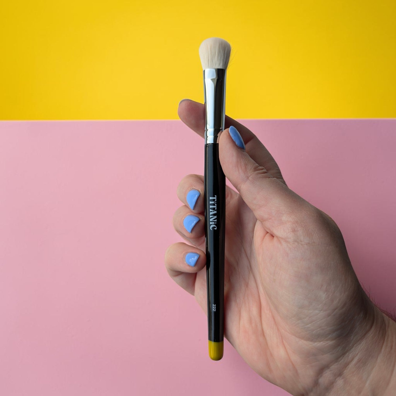 No. 222 - Cloud Blender Brush (For Face & Eyes)