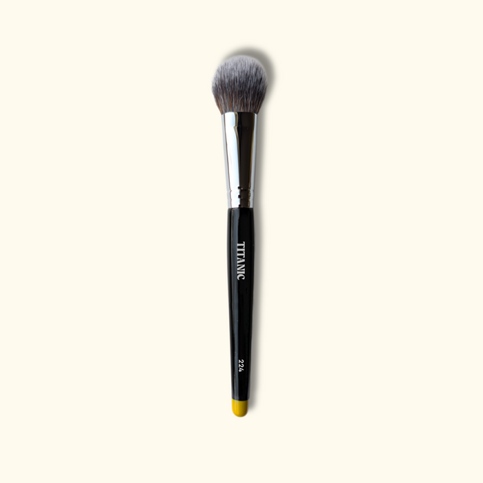 No. 224 - Soft Focus Face Blender Brush
