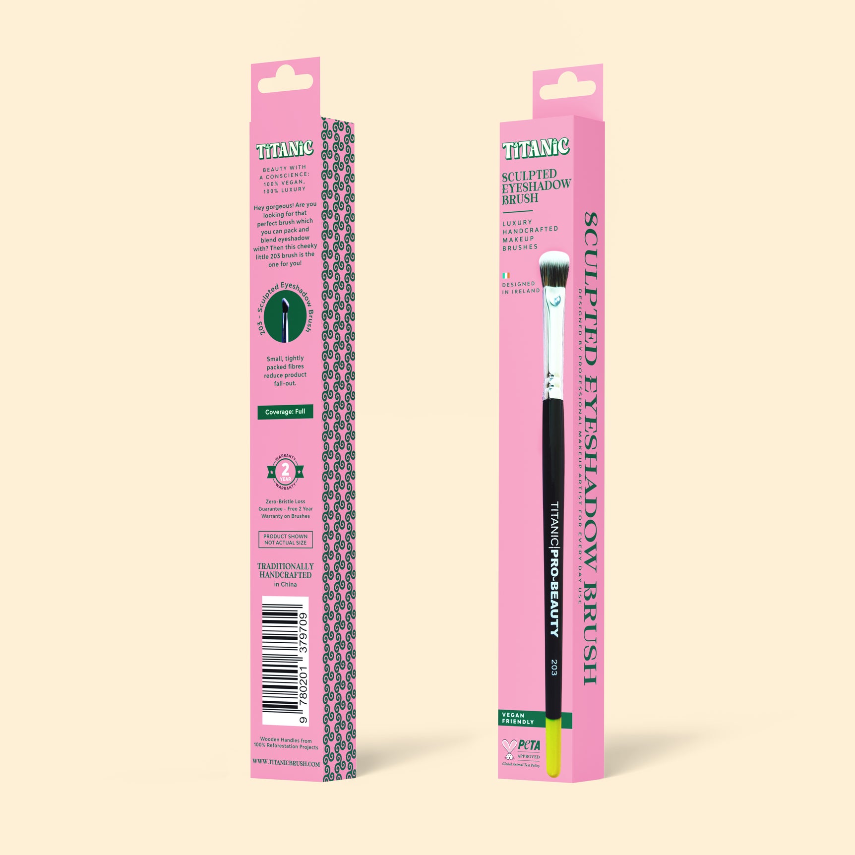 No. 203 - Sculpted Eyeshadow Brush